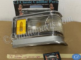 OEM 1975 1976 Cadillac Deville Calais Fleetwood RIGHT PASSENGER SIDE TURN SIGNAL PARK CORNER LIGHT LENS #1605271/#5968018/#5966732